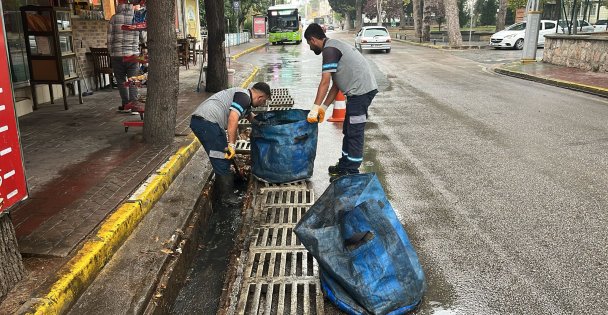 Büyükşehir'den olası su baskınlarına karşı tedbir