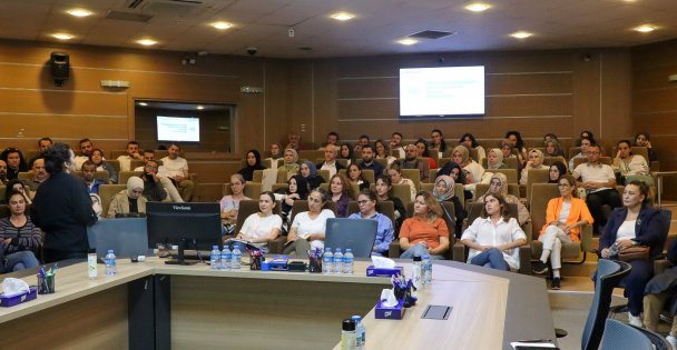 Büyükşehir'den personele etkili okuma eğitimi