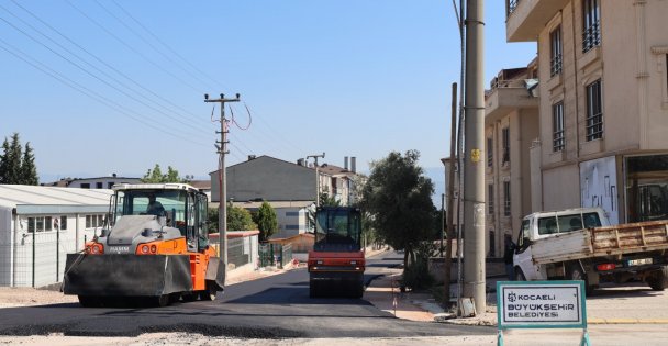 Büyükşehir'den yollara modern dokunuşlar