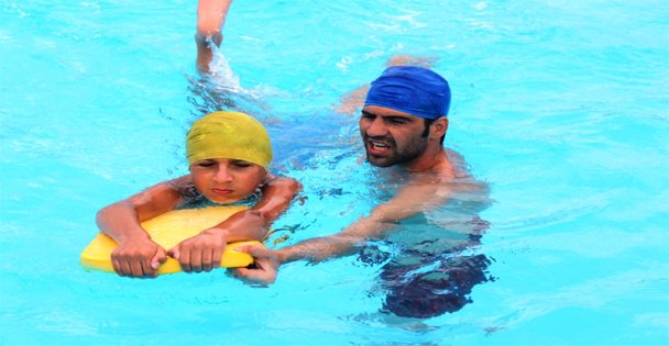 Büyükşehir'in havuzları serinlemek isteyenleri bekliyor