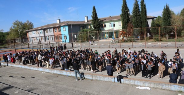 ÇAK-TİM, okullarda afet farkındalık eğitimlerine başladı