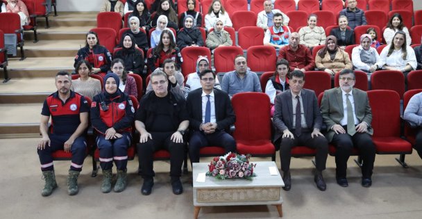 ÇAK-TİM'den kaymakamlık personeline deprem eğitimi