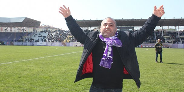 Çakır'ın gözleri doldu!