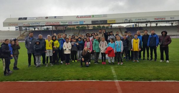 Çanakkale için koştular