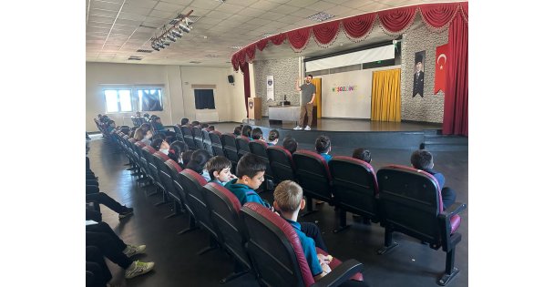 Çayırova Kitap Günleri'nin heyecanı okullarda da yaşanıyor