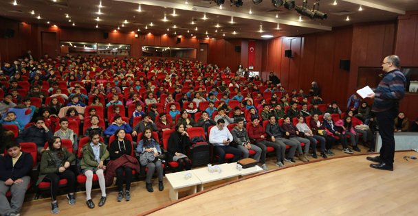 Çayırova'da Güvenli İnternet Semineri