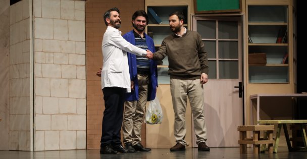 Çayırova'da hafta sonu, tiyatro dolu geçti