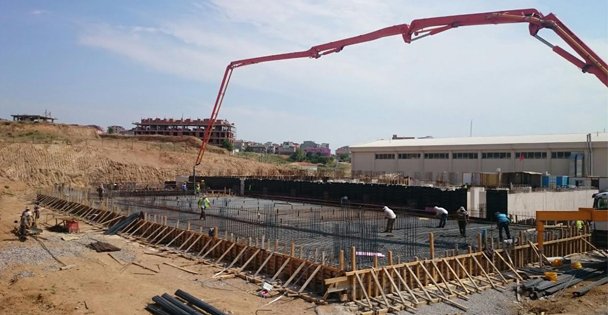 Çayırova'ya yarı olimpik yüzme havuzu yapılıyor