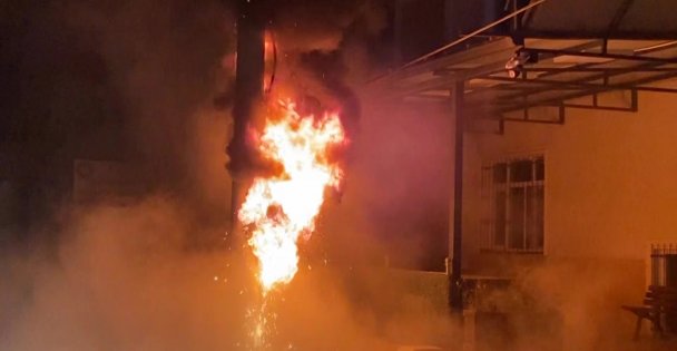 Cemevinde korku dolu anlar: Elektrik panosu patladı