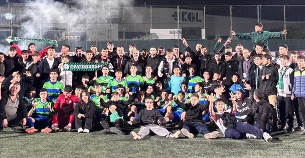 ÇESK u-16 Futbol Takımı şampiyon oldu