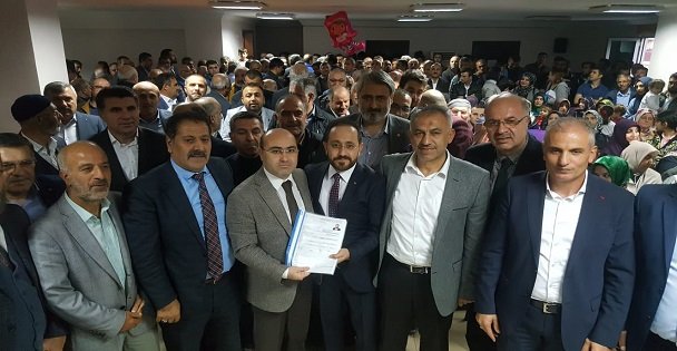 Çetinkaya, Darıca'dan aday oldu