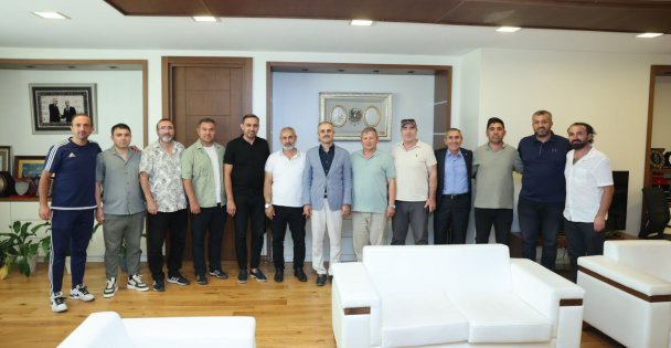 Çiftçi, amatör spor kulübü temsilcilerini ağırladı
