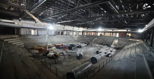 Çiftçi, 'Kapalı spor salonunda adım adım sona yaklaşıyoruz”