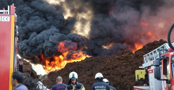 ÇMO KOCAELİ ŞUBE / KOCAELİ ÇEVRE İLLER VE TÜRKİYE' DE YAŞANAN YANGINLARLA İLGİLİ BASIN AÇIKLAMASI