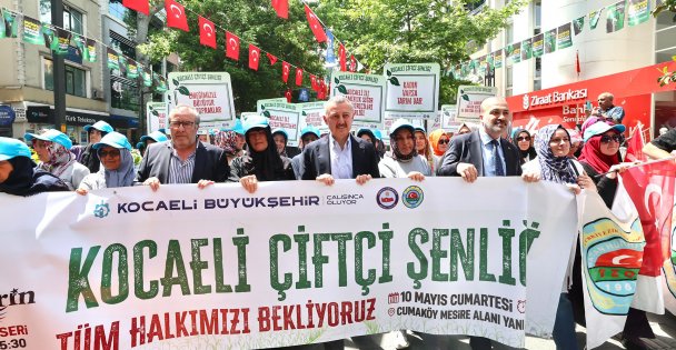 Cumhuriyet Bulvarı, çiftçilerin korteji ile şenlendi