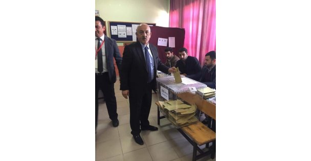 Dalkılıç oyunu kullandı