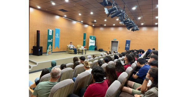 Darıca Kütüphanesi'nde Kitap Fuarı heyecanı