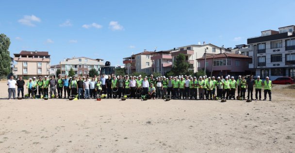 Darıca'da Kapsamlı Yaz Temizliği Başladı