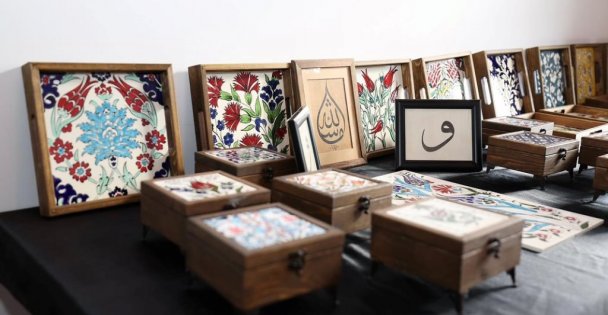 Demirciler Konağı'nda El Emeği Eserler Sergilendi