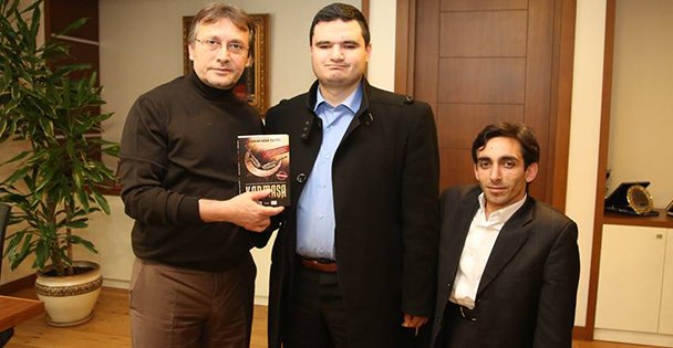 Demirci'ye hediye etti!