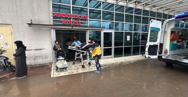 Dengesini kaybeden işçi 3 metreden düşerek yaralandı