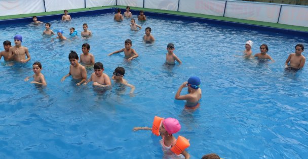 Denize gidemeyen çocuklar için bakın nasıl bir yöntem buldular