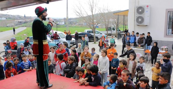 Depremzede Çocuklara Özel Ramazan Eğlencesi