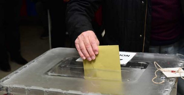 Depremzedeler Oy Kullanabilmeleri İçin Yeni Adres Beyanını 17 Mart Saat 23.59'a Kadar Yapabilecek