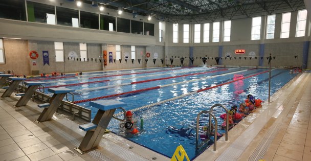 Derince'de Yüzme Bilmeyen Kalmayacak