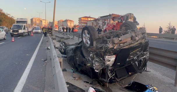 Devrilen cipteki 4 kişi yaralandı