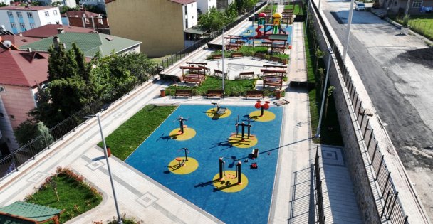 Diliskeleli çocuklar parklarına kavuştu