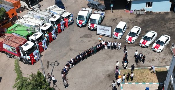 Dilovası Belediyesi Yeni Araçlarını Tanıttı