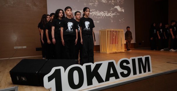 DİLOVASI'NDA 10 KASIM: ATATÜRK'E MİNNETLE ANMA