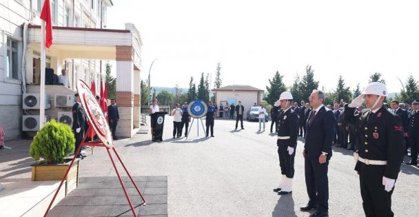 Dilovası'nda 30 Ağustos Zafer Bayramı Kutlandı