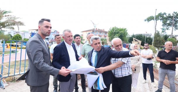 Düğüne gitti, proje inceledi, vatandaşla sohbet etti