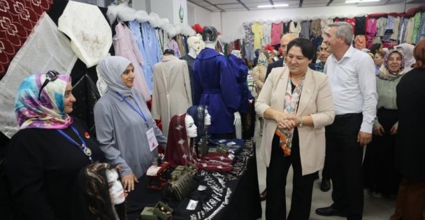 El emeği göz nuru eserler görücüye çıktı