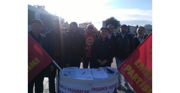 Emek Partisi Gebze İlçe Örgütü, kent meydanında