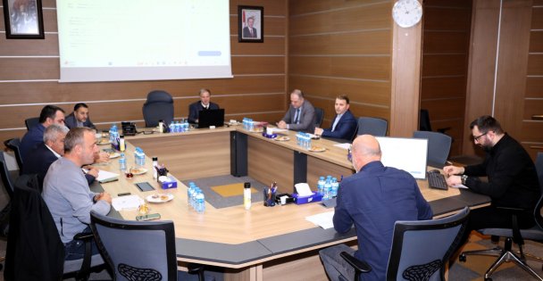 Encümende 6 otopark ve 138 şoföre para cezası