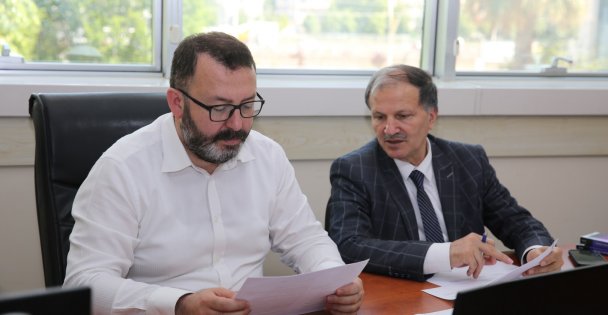 Encümen'de kiralama ihaleleri yapıldı