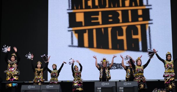 EnFest sahne şovlarıyla başladı