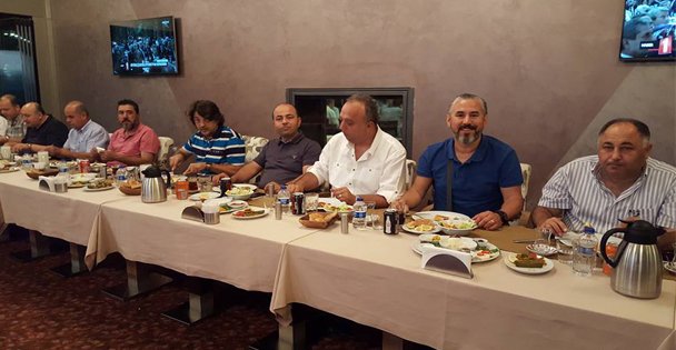 Eskihisar sakinleri iftarda buluştu!
