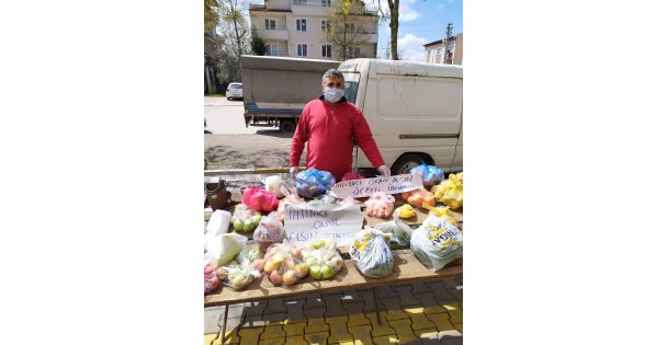 Esnaftan ihtiyaç sahiplerine ücretsiz sebze ve meyve