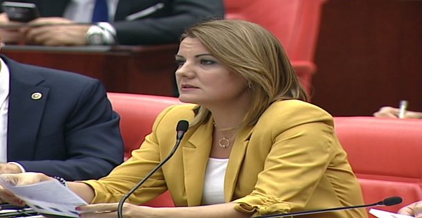 'EYT'lilere hakkını verirseniz ülke batmaz”