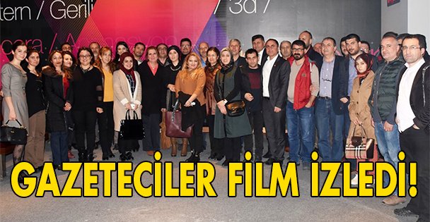 Gazeteciler Cem Yılmaz izledi