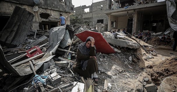 Gazzeli kadınlar İsrail saldırılarında ağır bedeller ödüyor