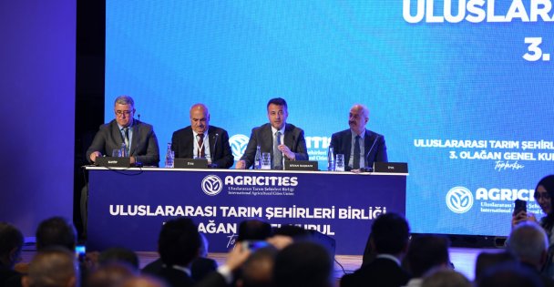 Gebze Belediye Başkanı Zinnur Büyükgöz, AGRİCİTİES Denetim Kurulu Başkanlığına Seçildi