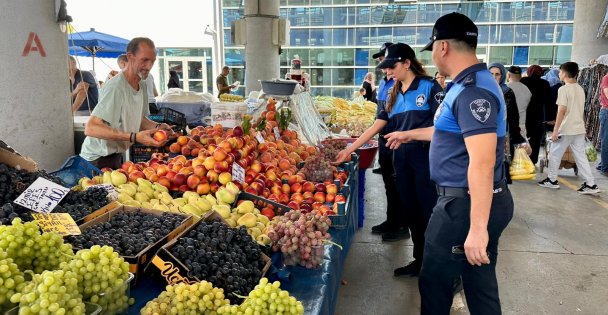 Gebze Zabıta'dan Mevlana Kapalı Pazar Yerinde Rutin Denetim