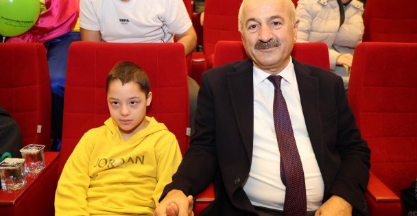 GEBZE'DE ÖZEL ÇOCUKLAR İÇİN SİNEMA ETKİNLİĞİ