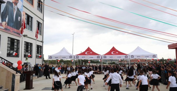 Gebze'de Yeni Eğitim Yılı Coşkuyla Başladı