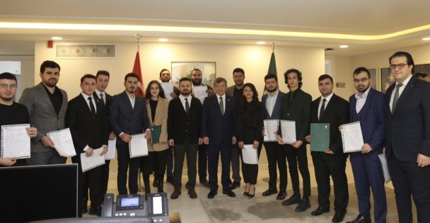 Gelecek Partili Gençlerin Adaylık Çıkarması